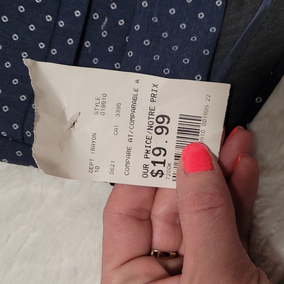 Capri pants - Picture 2 of 2